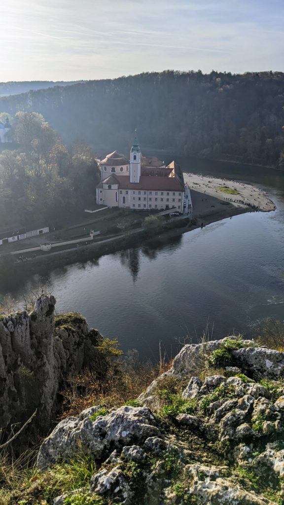 Dieses schöne Wochenende im Herbst ging es zum Donaudurchbruch zwischen Kehlheim und dem Kloster Weltenburg.